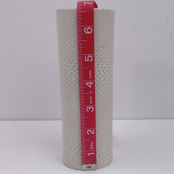 JIMMY CHOO GLASSES/SUNGLASSES CASE, FAUX SNAKE LEATHER, TAN & WHITE, 6.5” X 2.5” - Picture 12 of 13